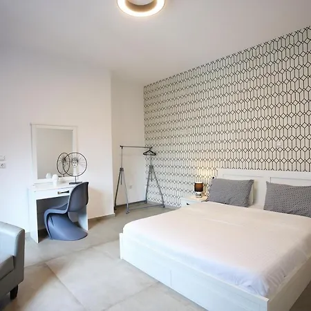 Gk By Gk Apartmán *