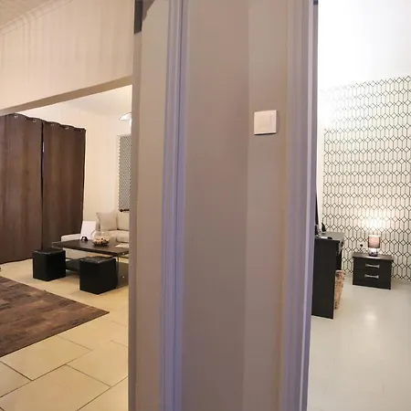 Gk By Gk Apartmán Atény